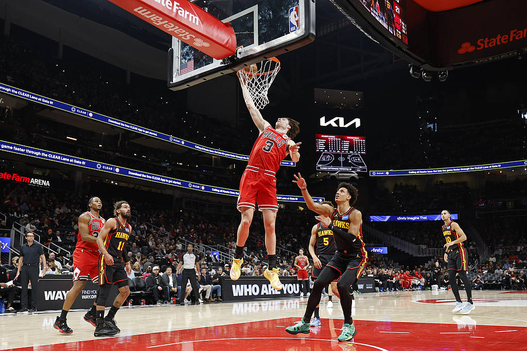 吉迪19+12特雷杨空砍36分 老鹰不敌公牛三连败